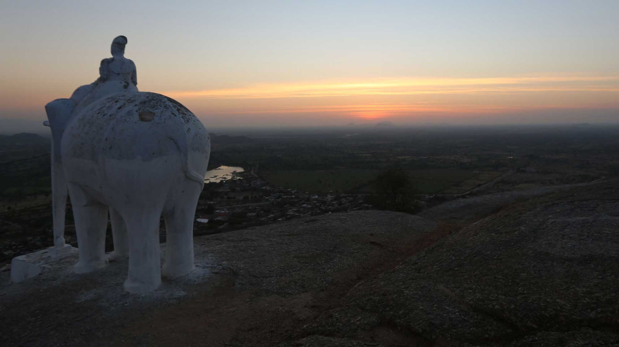 br-india-walking-elephant-hill-at-narlai