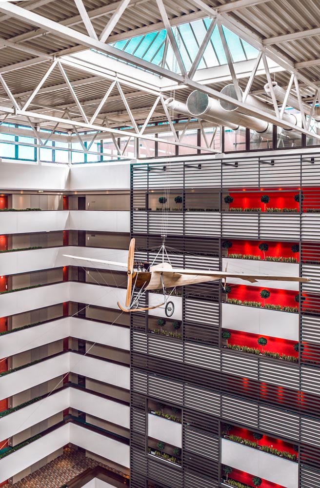 Sofitel Budapest Chain Bridge - Atrium