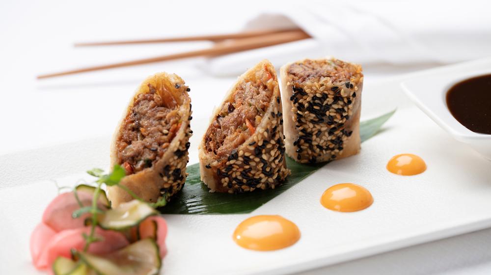 Seven Seas Splendor | Pacific Rim - Duck Spring Roll