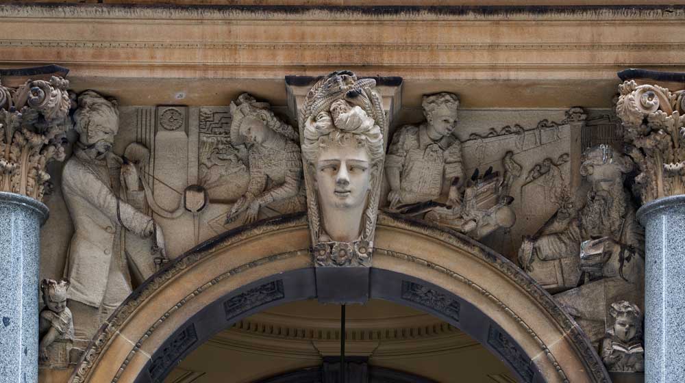Sydney General Post Office | Pitt Street carving