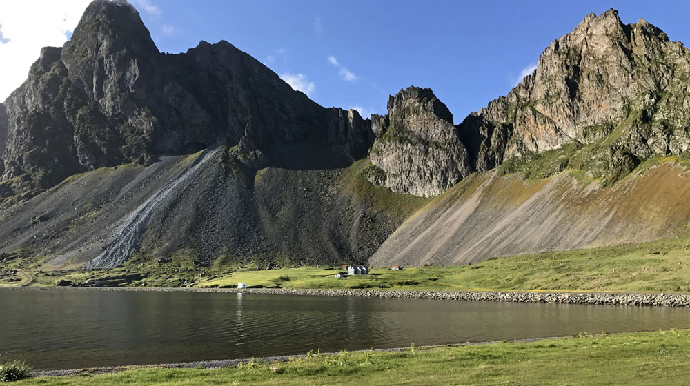 Eystrahorn mountain on the east corner of Lón Lagoon