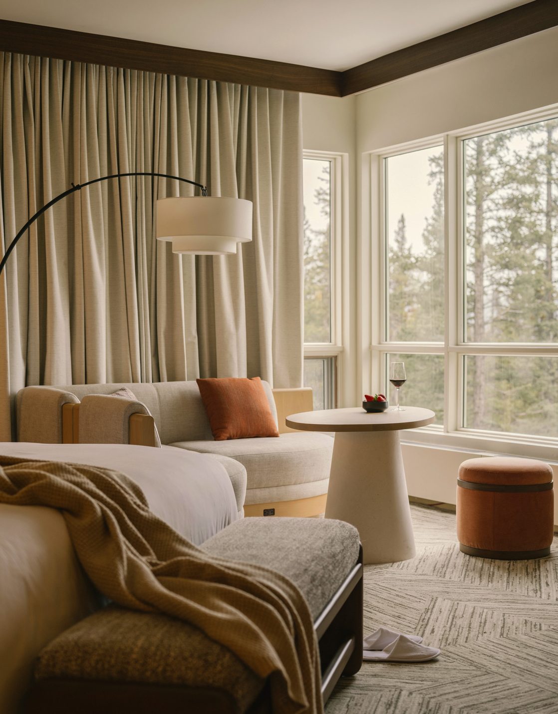 Rimrock Banff Emblems Collection, room